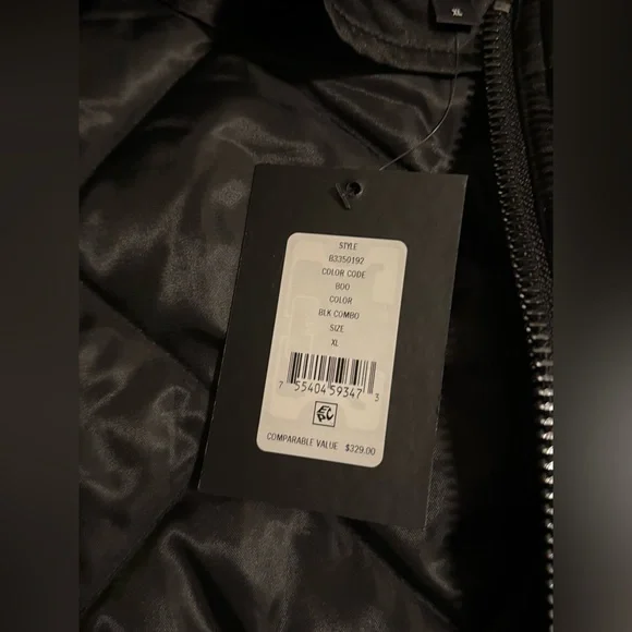 DKNY Women’s NWT Black Long Puffer Coat with baseball collar Size XL - Picture 4 of 6